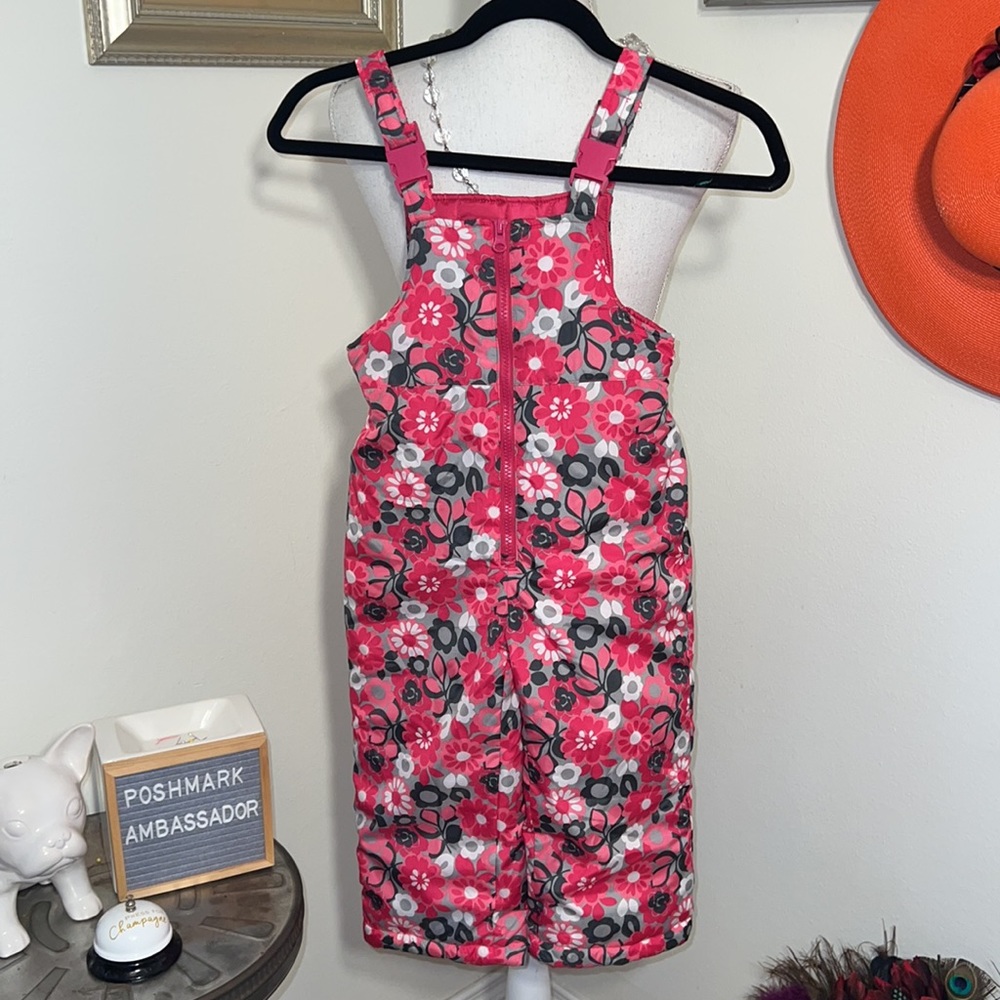 OshKosh B’Gosh Pink/Gray Floral Snow Jumper/Overalls  Sz5T